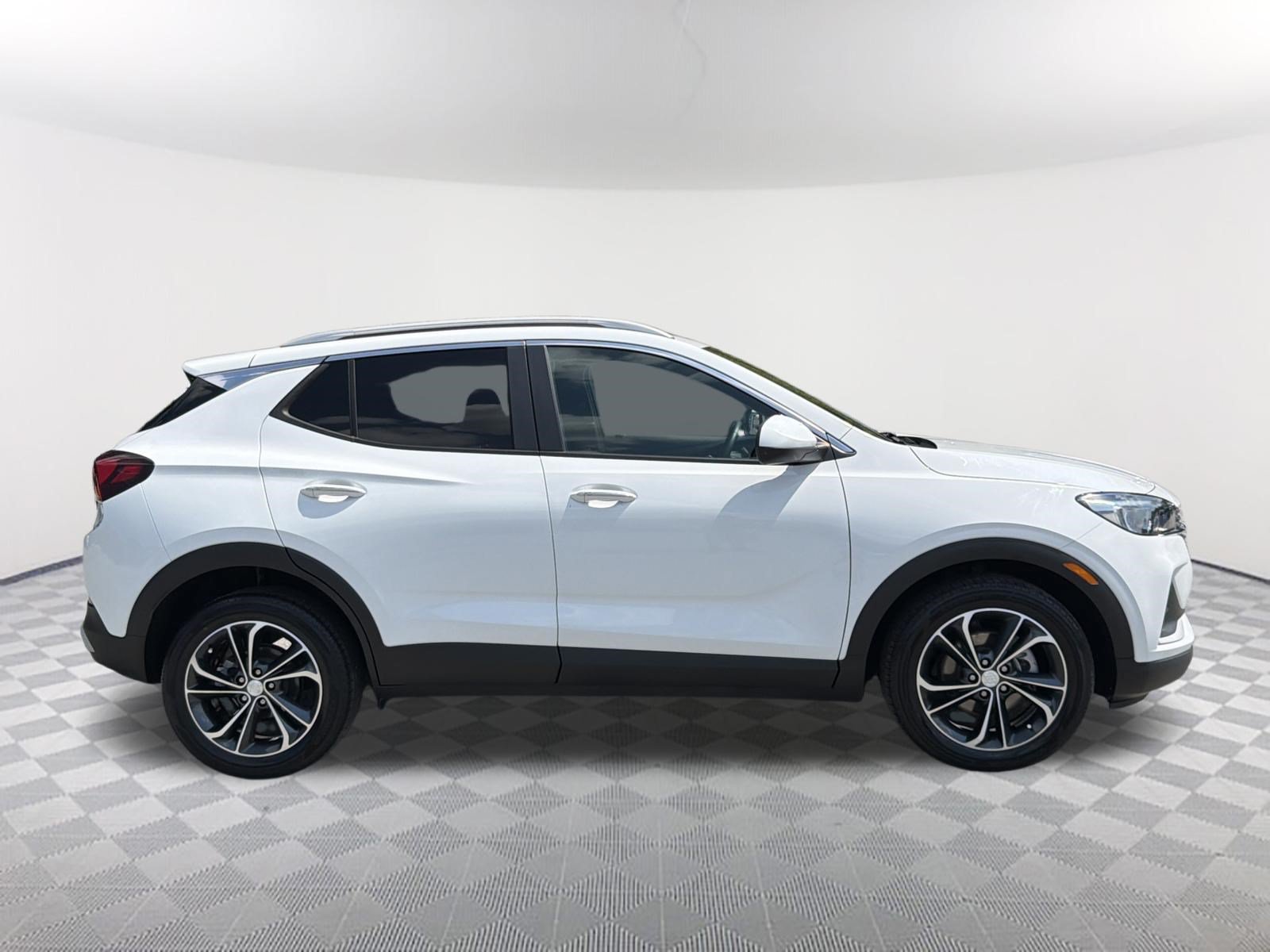 Used 2021 Buick Encore GX Select FWD image 5