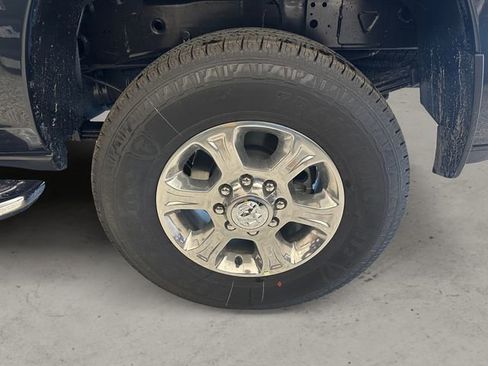 New 2026 RAM 3500 Big Horn AWD/4WD image 14