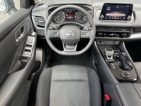 New 2026 Nissan Rogue SV AWD/4WD image 23