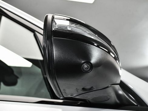 Used 2025 Mercedes-Benz GLE 53 AMG 4MATIC image 77