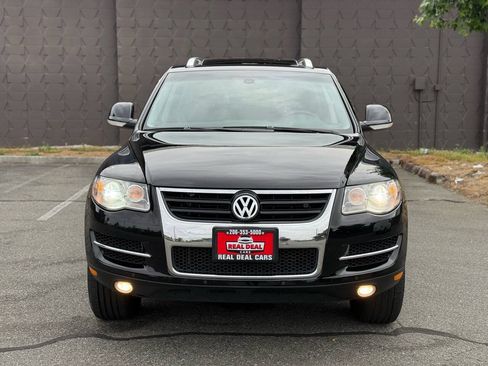 Used 2008 Volkswagen Touareg V6 AWD/4WD image 3