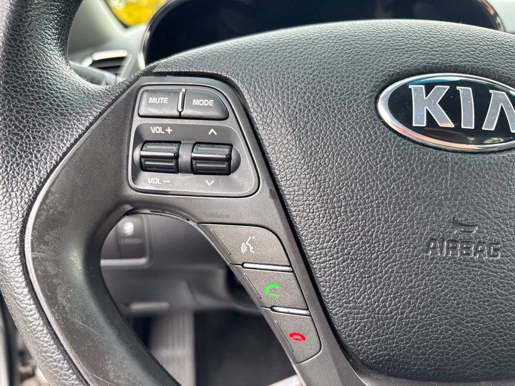 Used 2018 Kia Forte LX FWD image 19