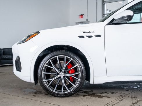 Used 2023 Maserati Grecale Modena image 9