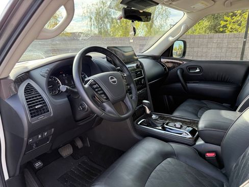 Used 2024 Nissan Armada Platinum w/ Captain's Chairs Package image 15