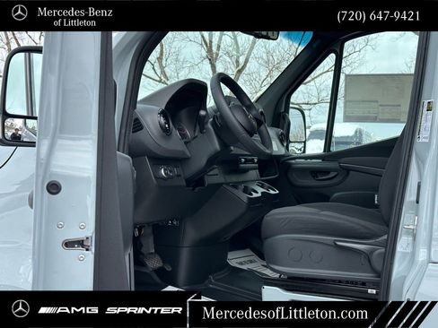 New 2025 Mercedes-Benz Sprinter 2500 image 11