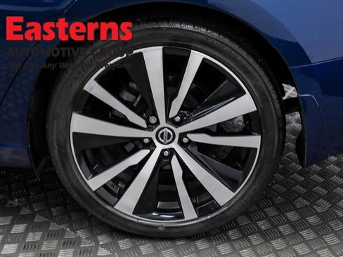 Used 2022 Nissan Altima 2.5 SR FWD image 30