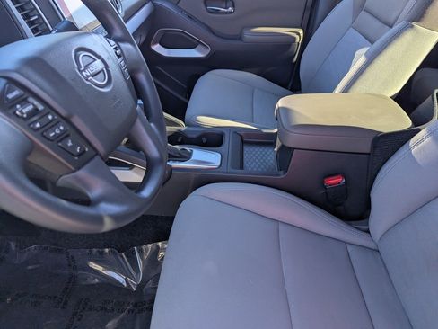 Certified 2022 Nissan Frontier SV w/ Technology Package image 27