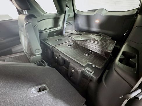 Used 2023 Nissan Pathfinder Rock Creek AWD/4WD image 22