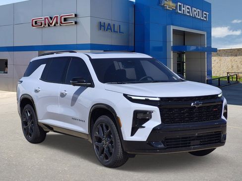 New 2026 Chevrolet Traverse RS FWD image 1