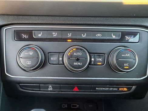 Used 2018 Volkswagen Atlas SE image 27