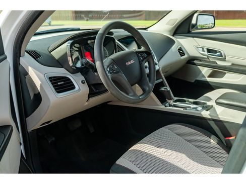 Used 2016 GMC Terrain SLE FWD image 10