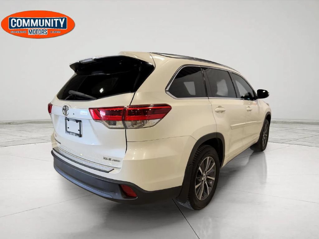Used 2018 Toyota Highlander XLE w/ Protection Package #3 AWD/4WD image 7