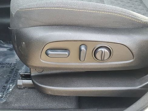 Certified 2022 Chevrolet Equinox LT image 6