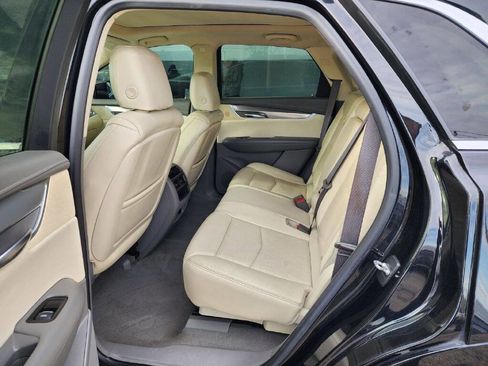 Used 2017 Cadillac XT5 Luxury w/ Driver Awareness Package image 11