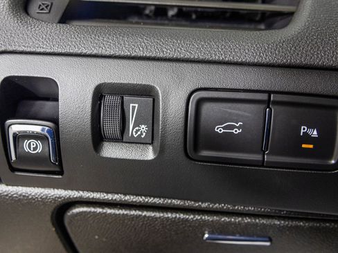 Used 2018 Chevrolet Impala Premier image 29