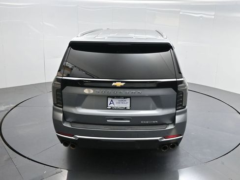 Used 2025 Chevrolet Suburban Premier image 66