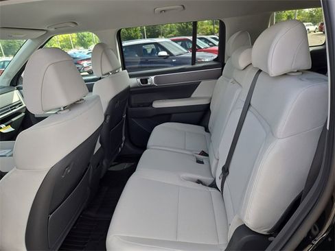 New 2026 Hyundai Santa Fe SE image 25