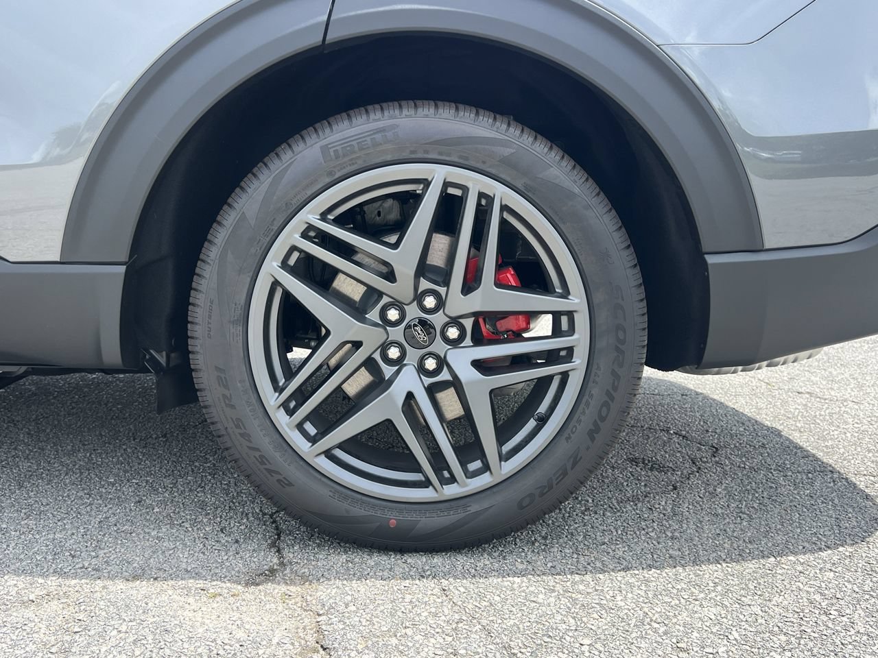 New 2026 Ford Explorer ST RWD image 30