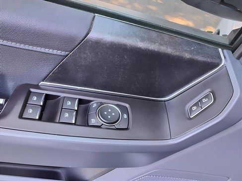 Used 2022 Ford F150 XLT w/ Equipment Group 302A High image 22