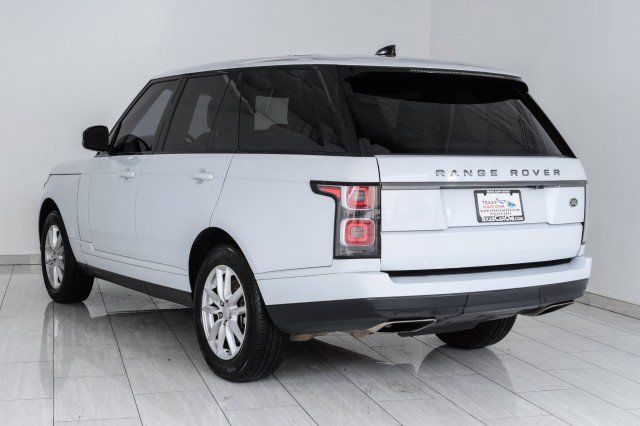 Used 2020 Land Rover Range Rover AWD/4WD image 8