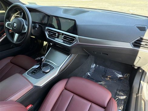 Used 2022 BMW M340i w/ Driving Assistance Package image 34