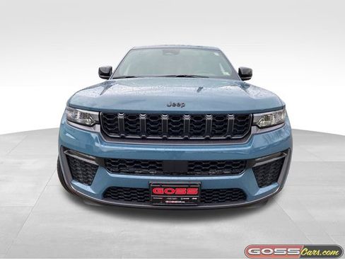 New 2026 Jeep Grand Cherokee Limited image 2