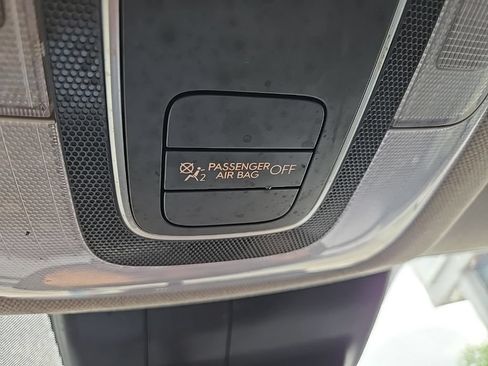 Used 2025 Hyundai Elantra SE FWD image 58