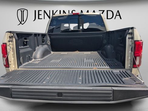 Used 2018 Ford F150 Lariat RWD image 14