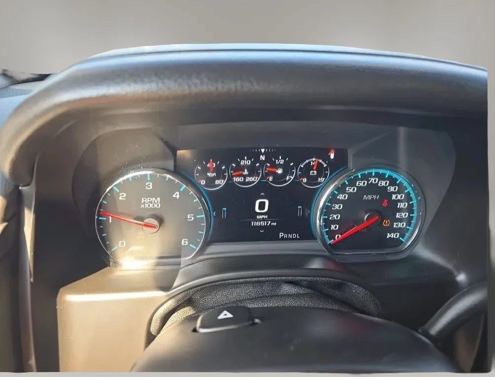 Used 2018 GMC Yukon Denali AWD/4WD image 4