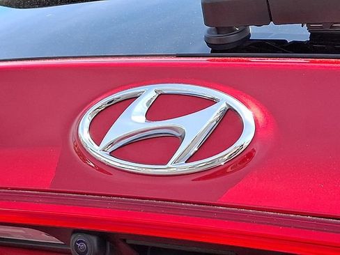 Certified 2021 Hyundai Santa Fe Limited w/ Cargo Package AWD/4WD image 31