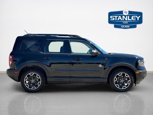 Used 2025 Ford Bronco Sport Outer Banks w/ Outer Banks Tech Package+ AWD/4WD image 8