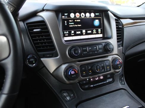 Used 2017 GMC Yukon Denali w/ Open Road Package image 18