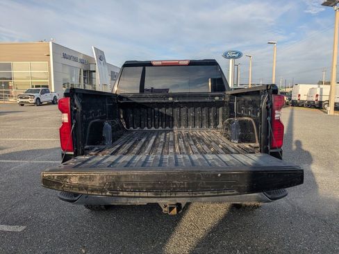 Used 2019 Chevrolet Silverado 1500 LT w/ All-Star Edition image 9