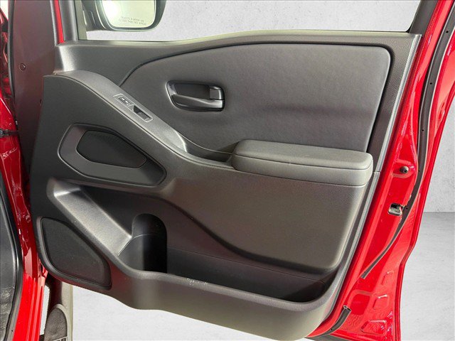 Used 2022 Nissan Frontier S w/ Technology Package RWD image 14