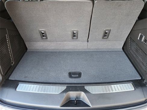 Used 2023 Chevrolet Tahoe Z71 w/ Off-Road Capability Package image 23