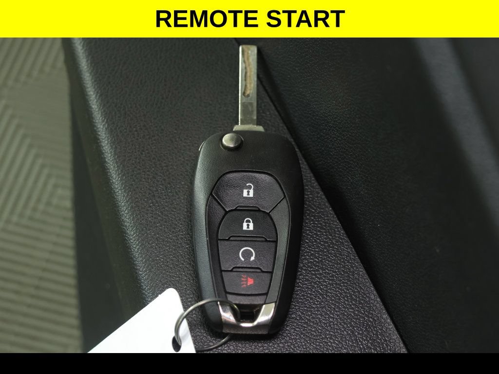 Certified 2025 Chevrolet Trax RS w/ Driver Confidence Package FWD image 10