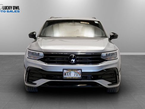 Used 2023 Volkswagen Tiguan SE R-Line FWD image 2