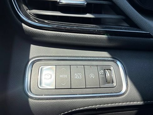 Used 2026 Buick Enclave Preferred FWD image 14