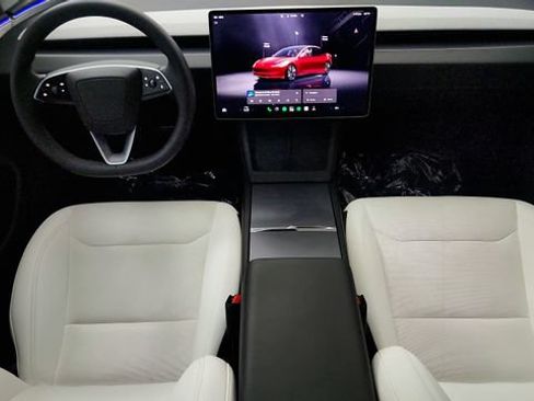 Used 2025 Tesla Model 3 RWD image 49