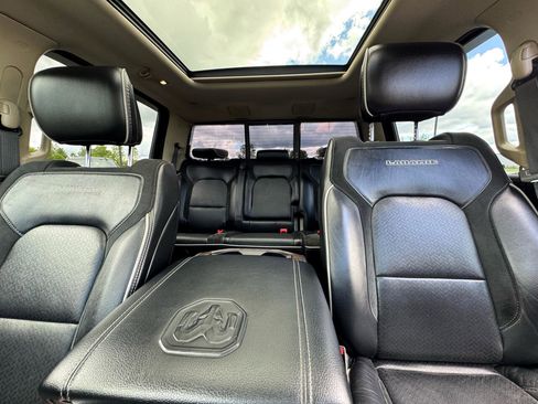 Used 2019 RAM 1500 Laramie image 26