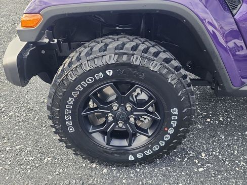 New 2026 Jeep Gladiator Willys image 9