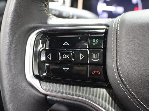 Used 2024 Jeep Grand Wagoneer Series II Obsidian w/ Quick Order Packagew 28T AWD/4WD image 10