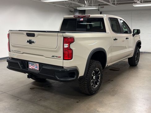 New 2026 Chevrolet Silverado 1500 ZR2 AWD/4WD image 8