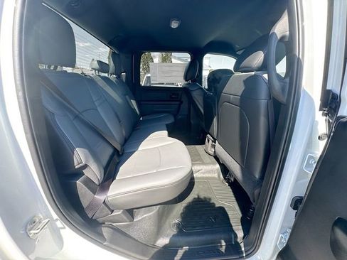 New 2026 RAM 3500 Tradesman AWD/4WD image 27