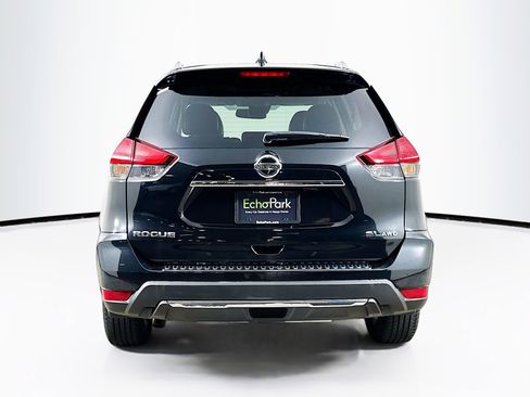 Used 2017 Nissan Rogue SL w/ SL Premium Package AWD/4WD image 7