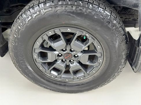 Used 2023 Nissan Frontier PRO-4X w/ Pro-4X Premium Package AWD/4WD image 43