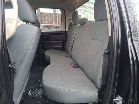 Used 2017 RAM 1500 Express image 10
