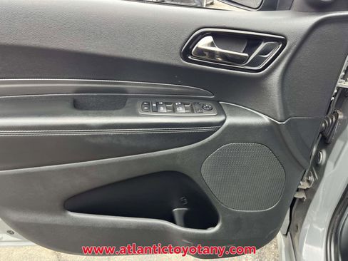 Used 2022 Dodge Durango GT image 19
