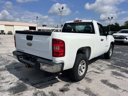 Used 2011 Chevrolet Silverado 1500 W/T RWD image 3
