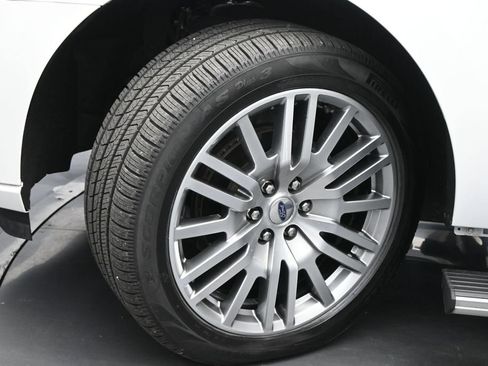 Used 2023 Ford Expedition Max Platinum AWD/4WD image 21